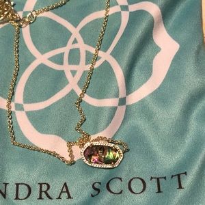 Kendra Scott Elisa necklace